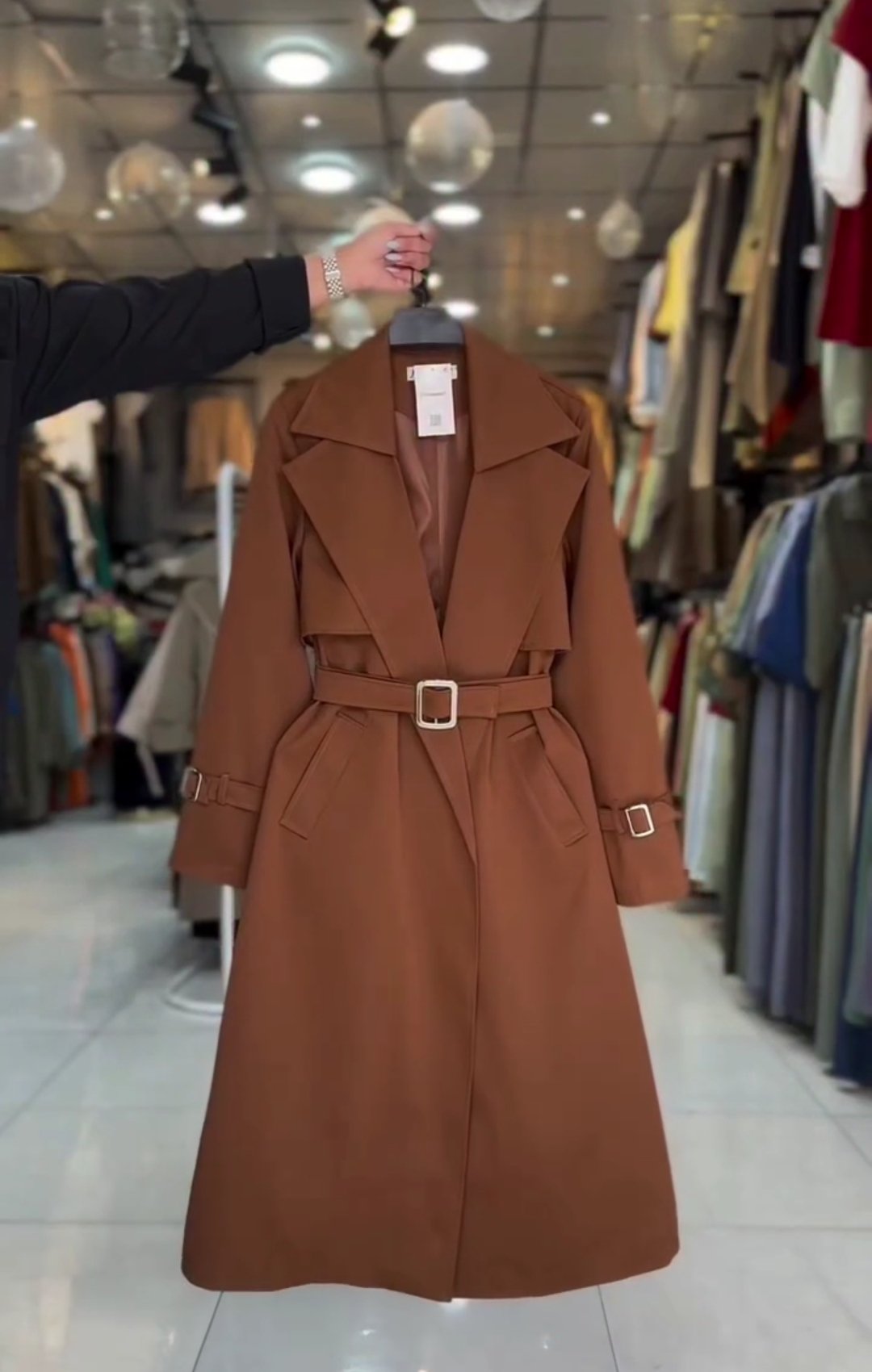 بارانی زنانه لاکچری مهناز | بارانی سانتانا ضد آب با طراحی مزونی